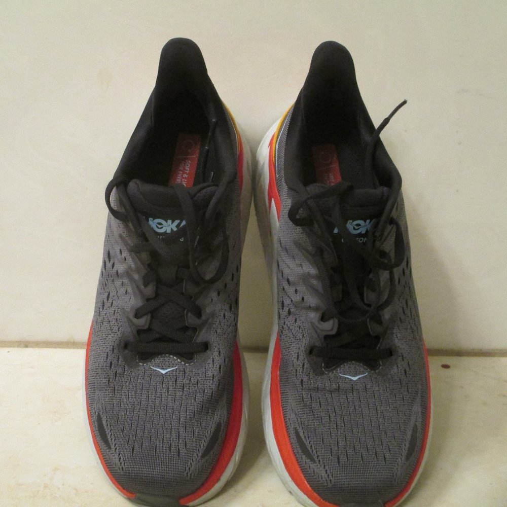 Hoka Clifton 8 Running Shoes